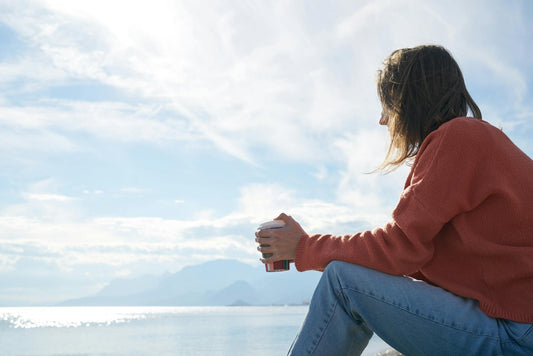 🌿 5 Signs You May Be Holding Onto Emotional Energy
